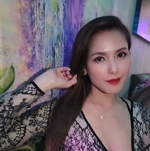 Meet your Posher, Cindy